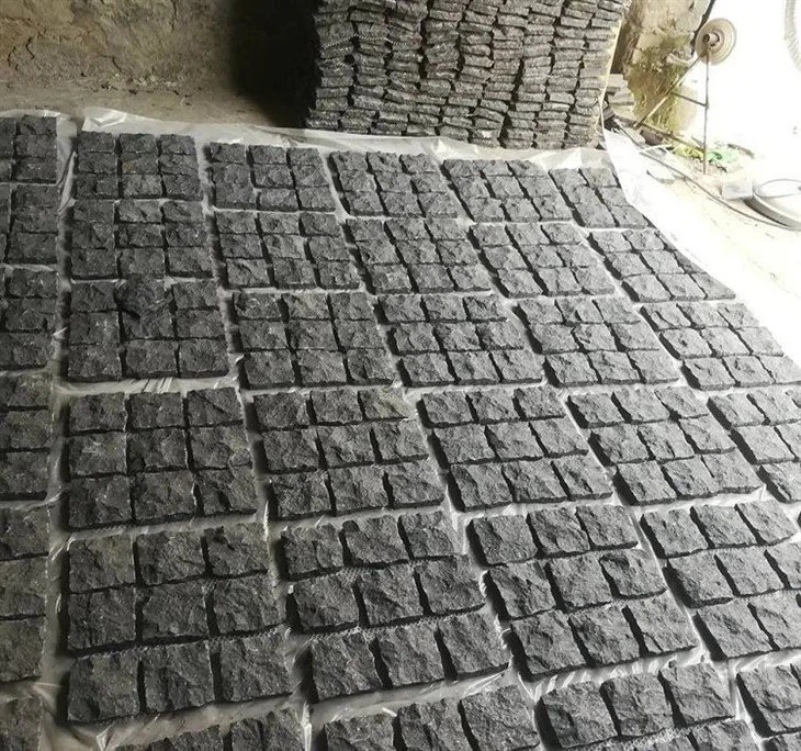 Chinese-Natural-Absolute-Black-Granite-for-Tiles-Slabs-Countertop-Paving.webp (5)(001)