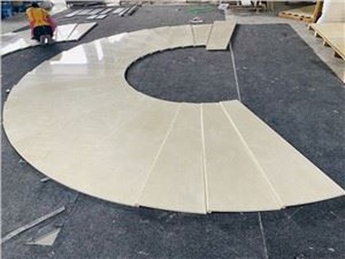 Staighre Bíseach Marmair Beige